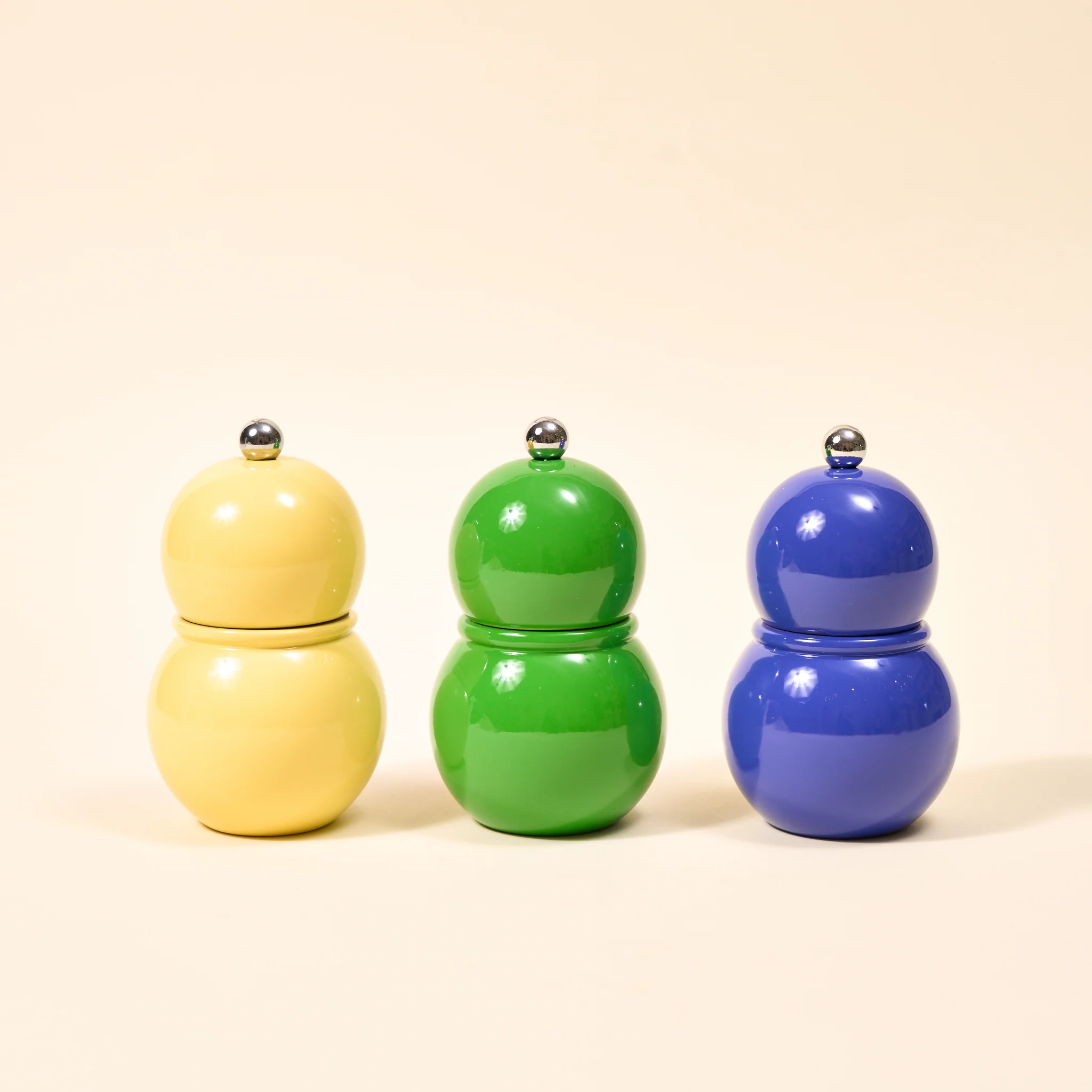 Short Bobbin Salt & Pepper Grinder - Image 4