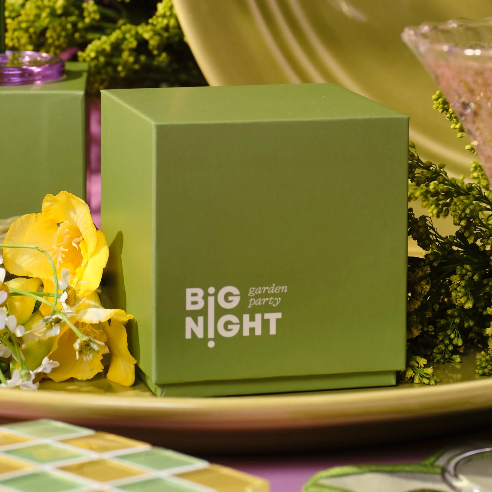GARDEN PARTY - Image 3