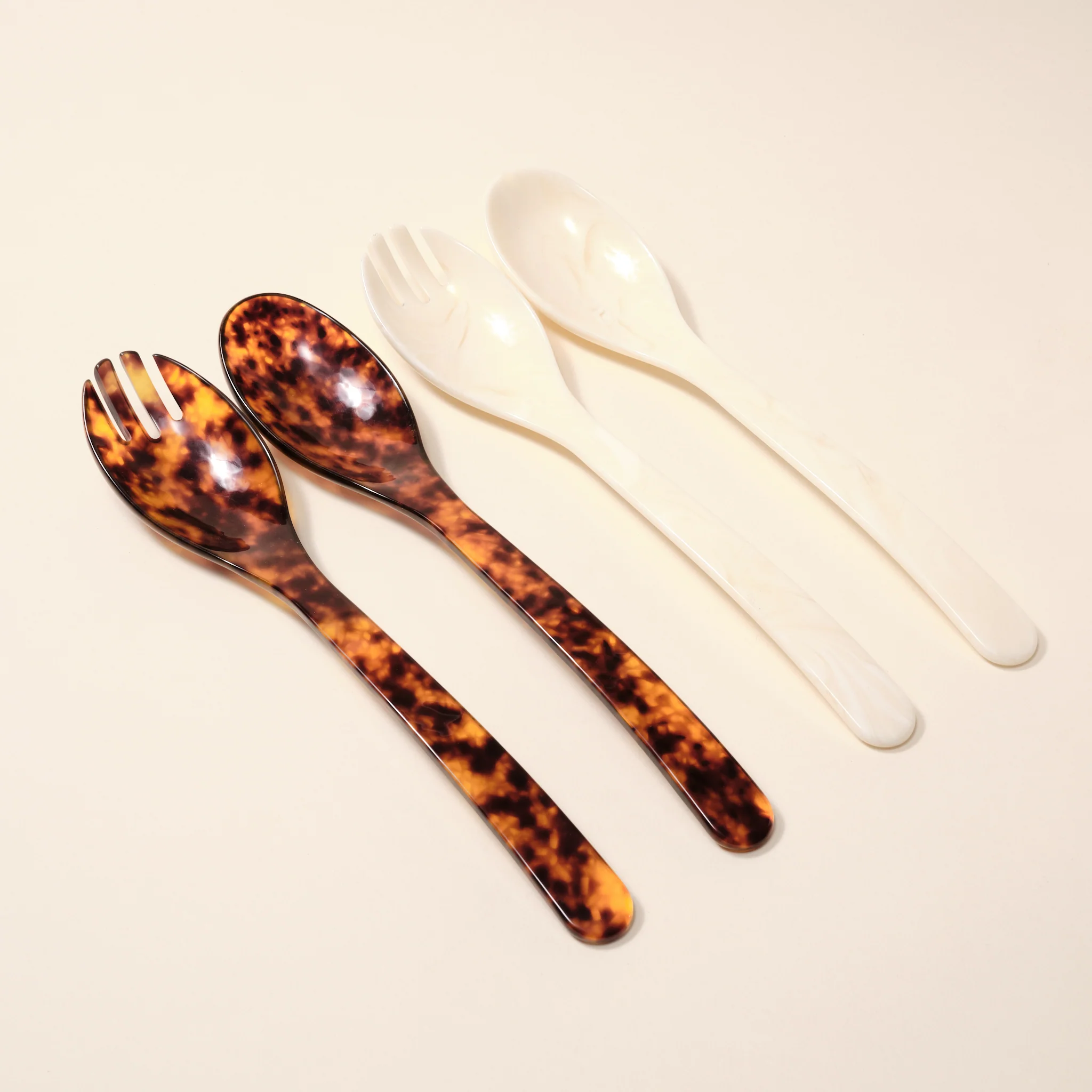 Resin Salad Servers (Pair) - Image 10